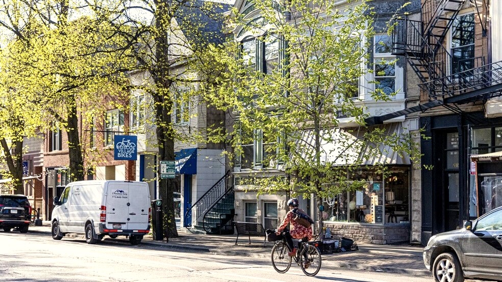 Roscoe Village Chicago